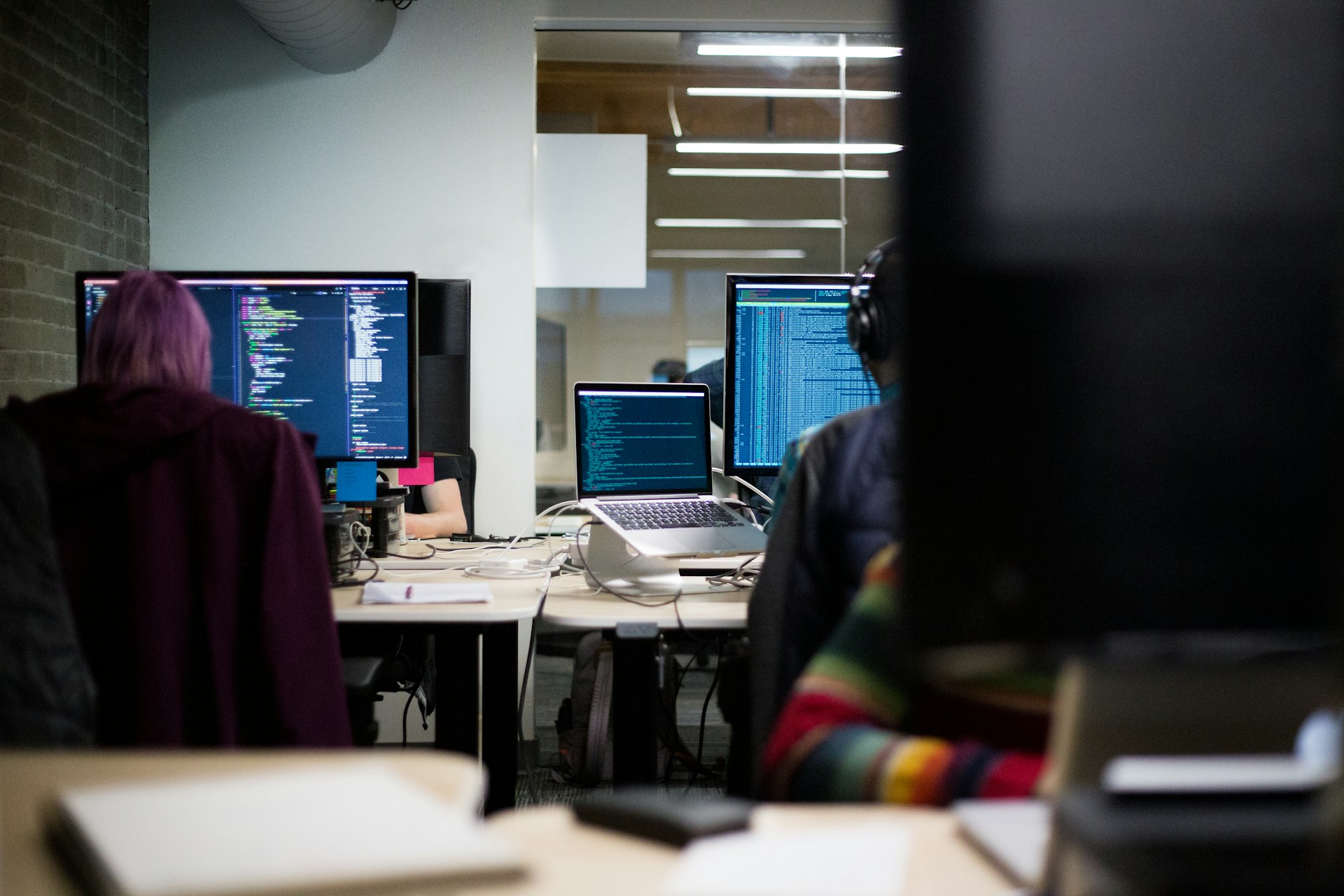 Integrating Legacy Systems with Modern Technologies: Modernization Without Losing Value